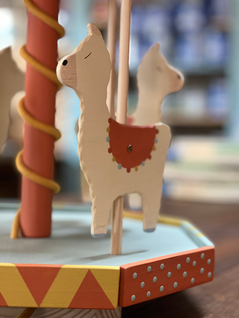 Candeeiro Carrossel Lama - Carousel Lamp Lama