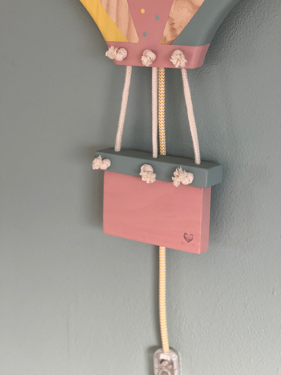 Candeeiro parede Balão Ar Quente Rosa Velho - Old Pink Hot Air Balloon Wall Lamp