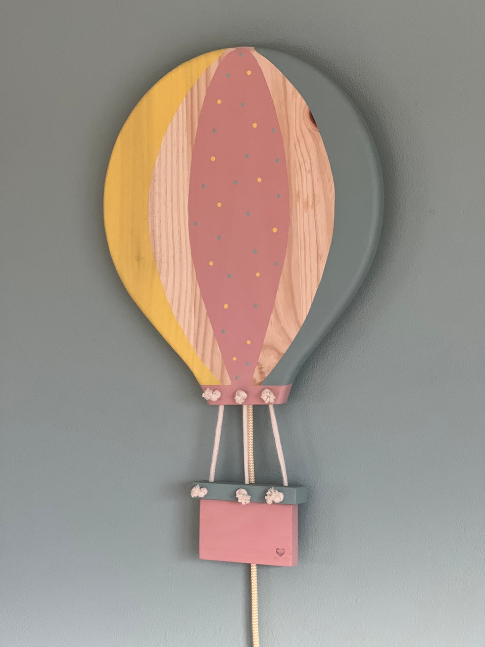 Candeeiro parede Balão Ar Quente Rosa Velho - Old Pink Hot Air Balloon Wall Lamp