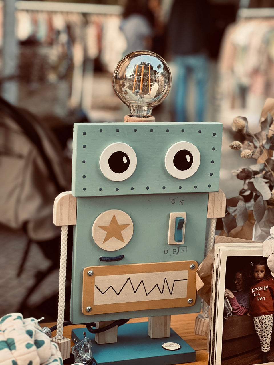 Candeeiro de mesa Robot Trend- Farao / Robot table lamp Trend- Farao