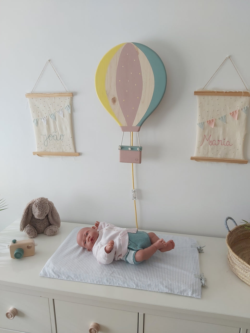 Candeeiro parede Balão Ar Quente Rosa Velho - Old Pink Hot Air Balloon Wall Lamp