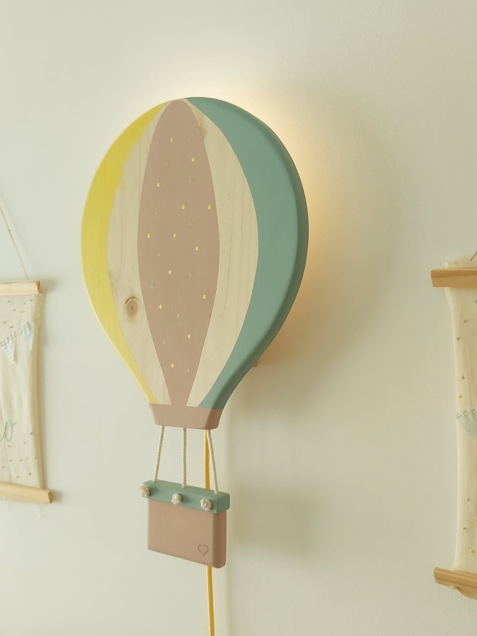 Candeeiro parede Balão Ar Quente Rosa Velho - Old Pink Hot Air Balloon Wall Lamp