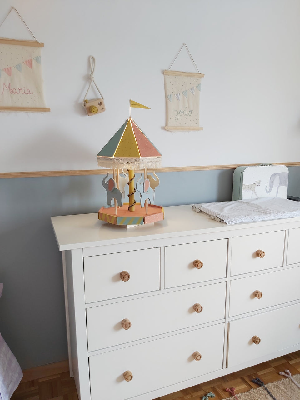 Candeeiro Carrossel Elefante - Carousel Lamp Elefante