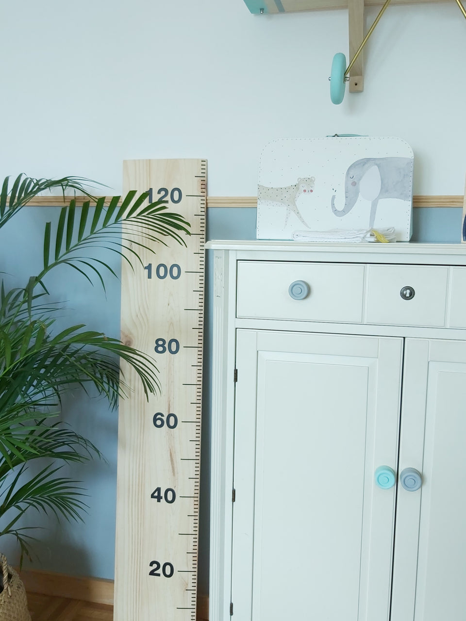 Régua de Crescimento - Madeira Natural