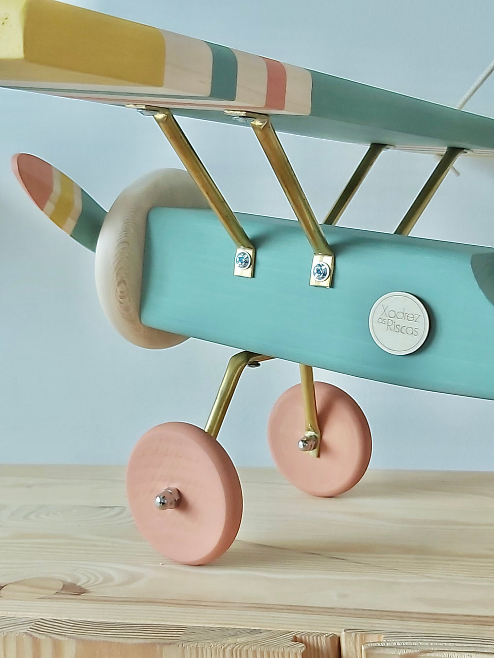 Candeeiro Avião Tecto Verde Selvagem / Airplane Ceiling Wood light Lamp Wild Green