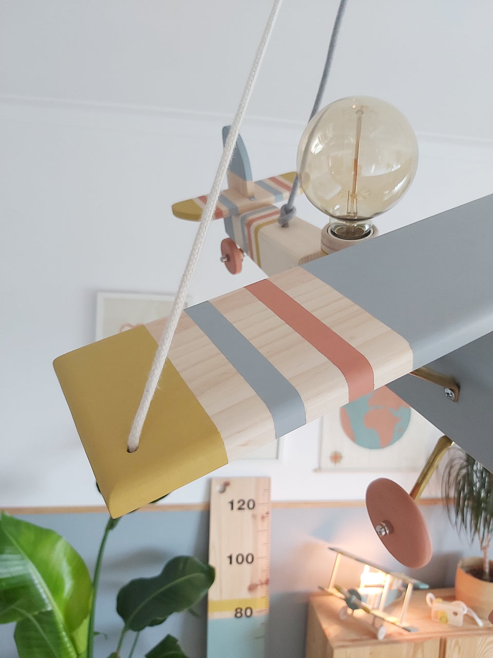 Candeeiro Avião Tecto Cinza & Terracota - Ceiling wood Airplane Lamp gray & Terracota