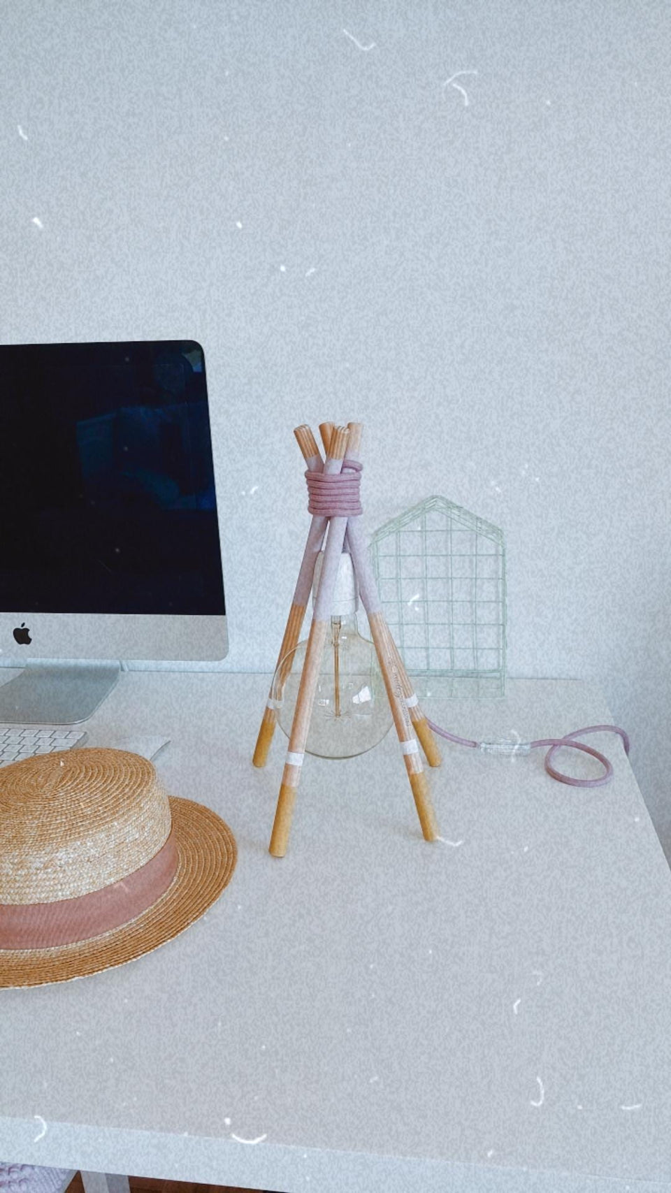 Candeeiro Tenda Teepee de mesa Lilas - Tenda Teepee table lamp Lilas