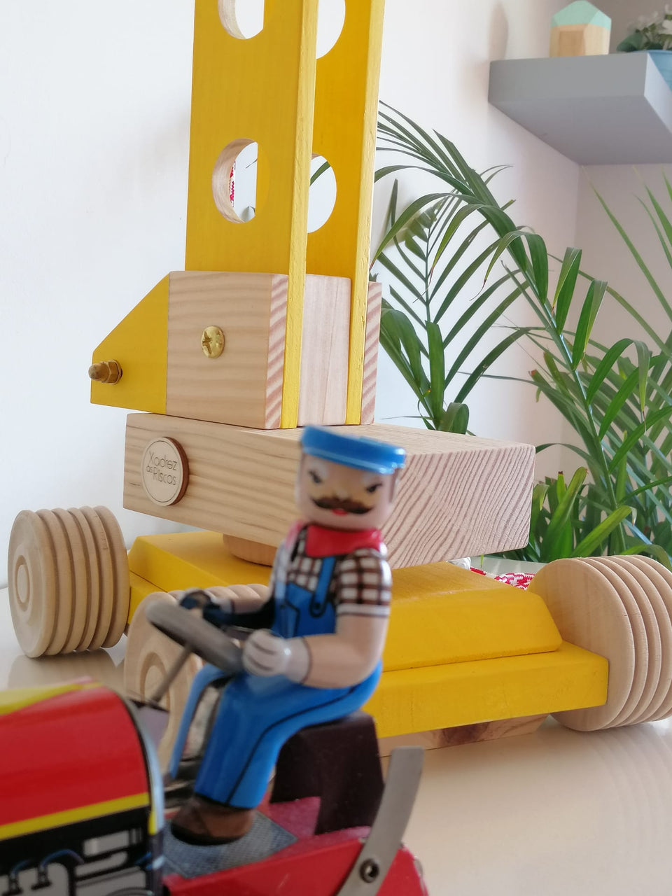 Candeeiro Grua de mesa Amarela - Yellow Table Crane Lamp