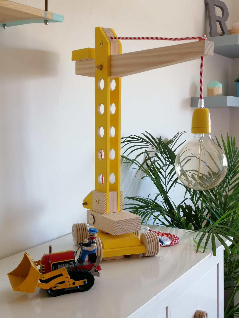 Candeeiro Grua de mesa Amarela - Yellow Table Crane Lamp