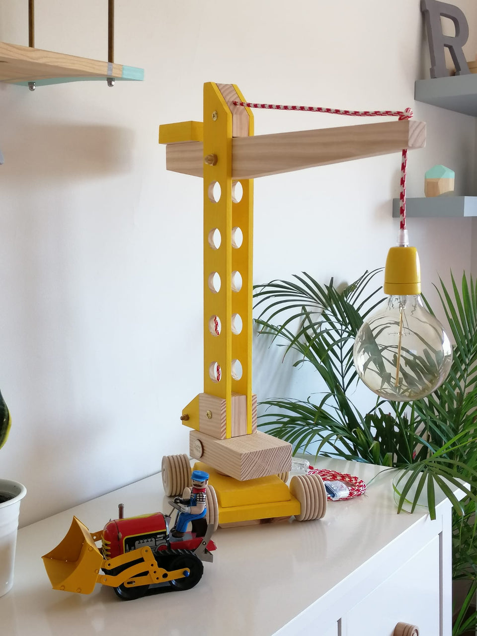 Candeeiro Grua de mesa Amarela - Yellow Table Crane Lamp