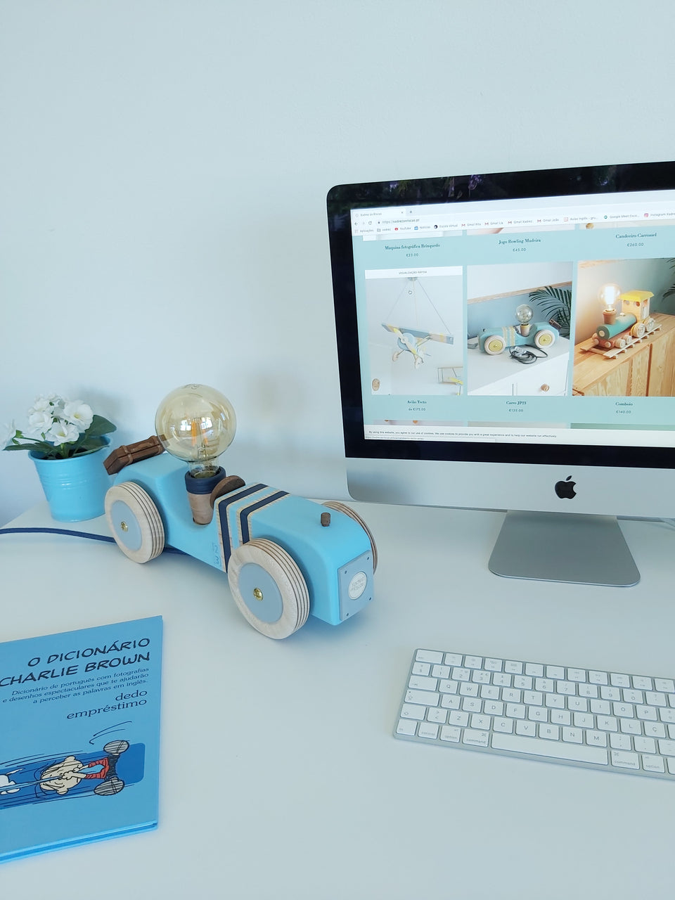 Candeeiro Carro de mesa Azul Bebé - Car table lamp baby blue