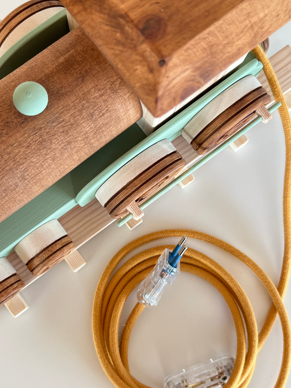 Candeeiro Comboio de mesa Verniz / Verde - Train Table Lamp Varnish / Green