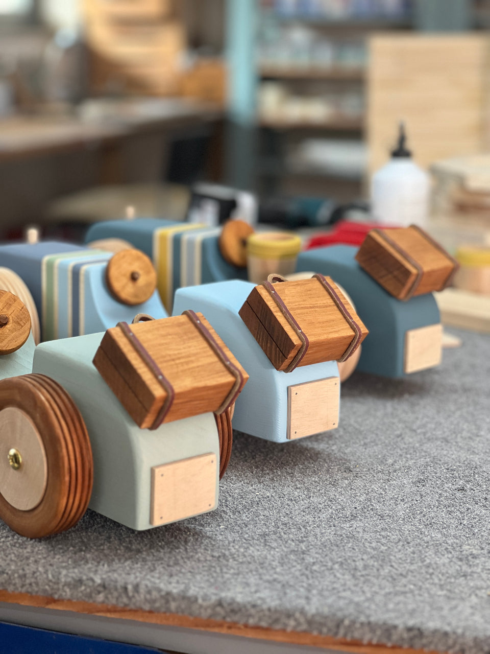 Candeeiro Carro de mesa Trend - Car table lamp Trend