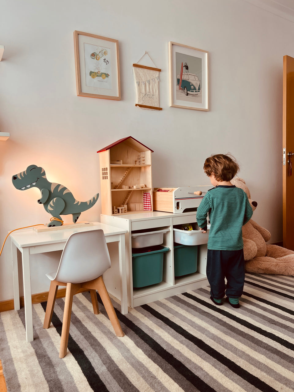 Candeeiro "Dinossauro Rex" - Dinosaur Rex table lamp