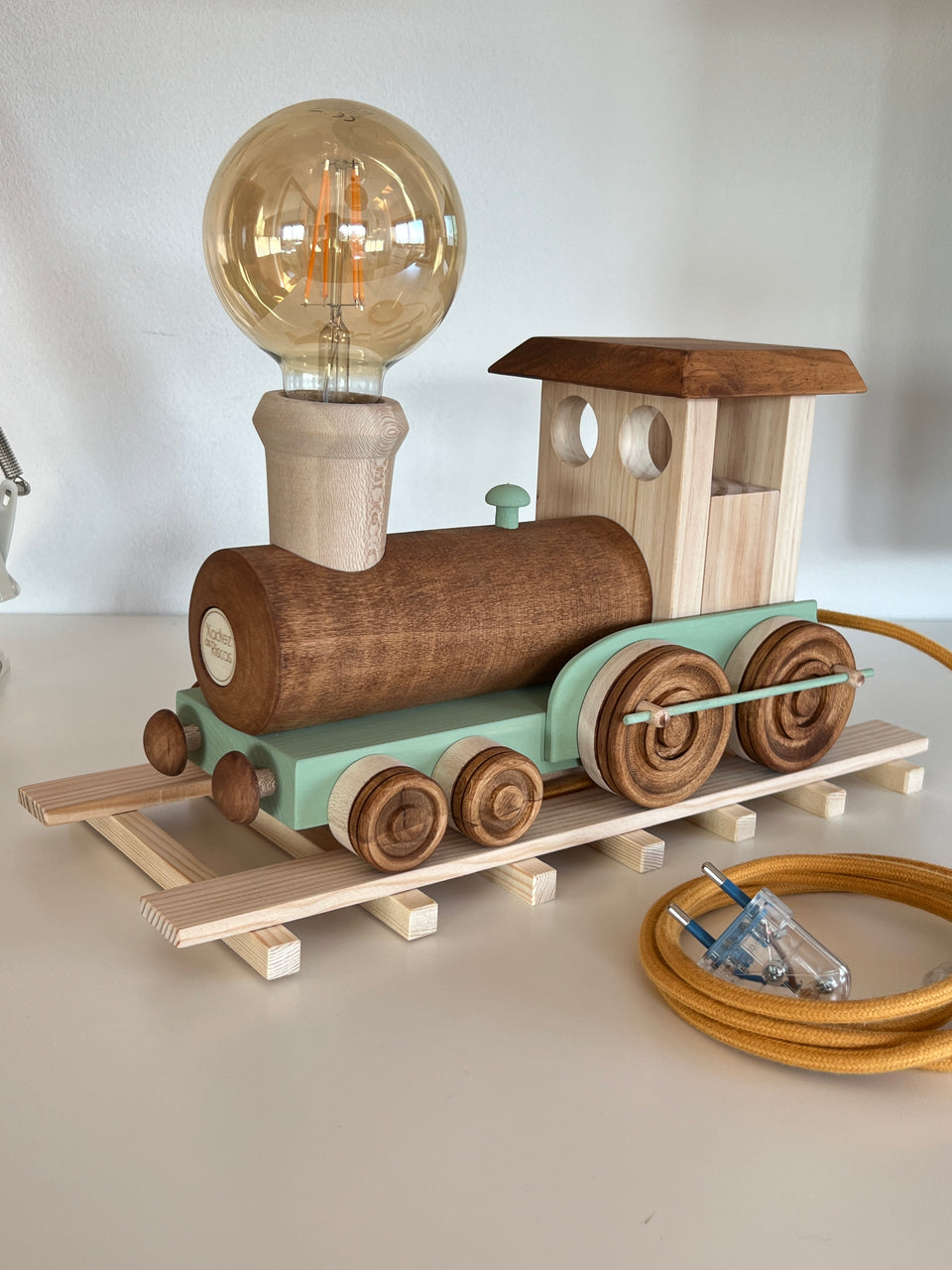 Candeeiro Comboio de mesa Verniz / Verde - Train Table Lamp Varnish / Green